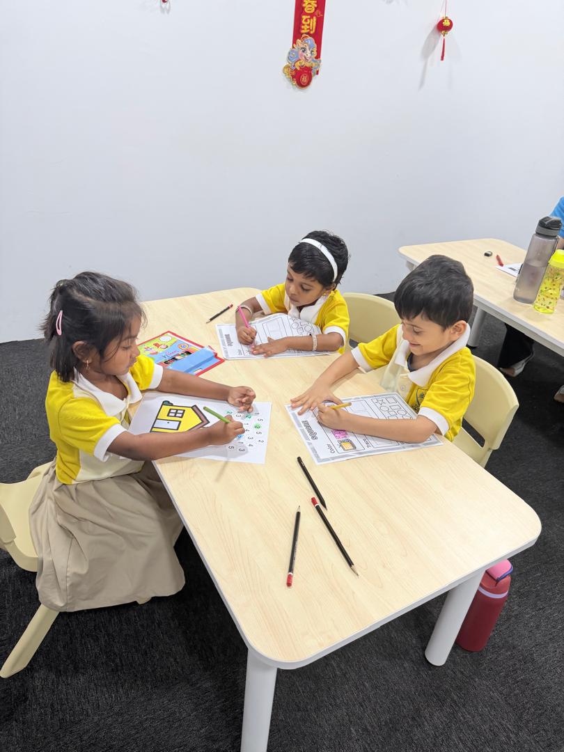 Erudite Little Stars preschool activity